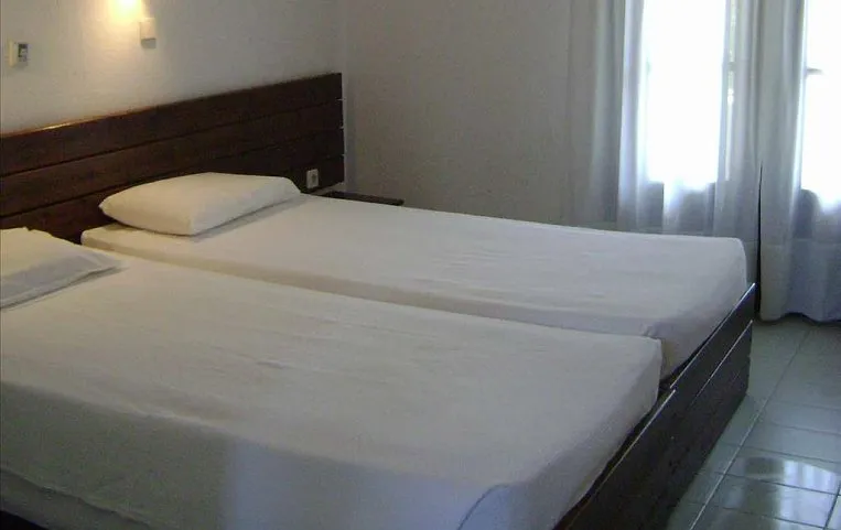 Toroneos Hotel 2*+