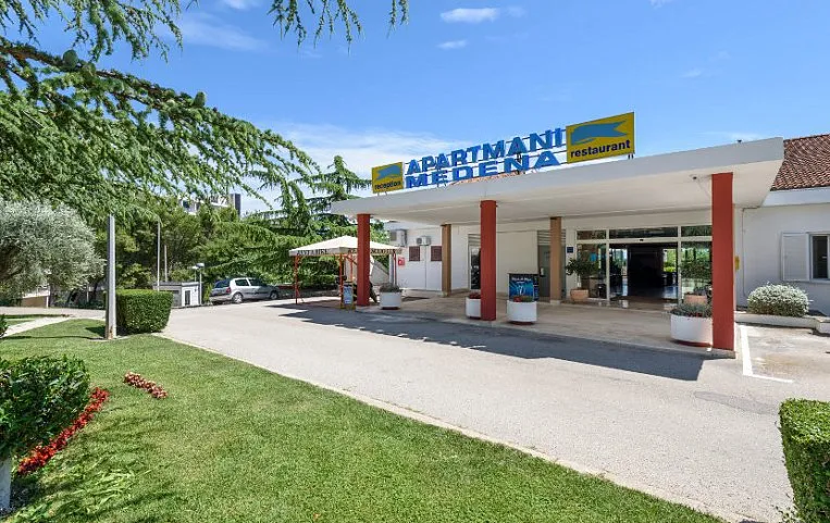 Medena Apartments Village 3*
