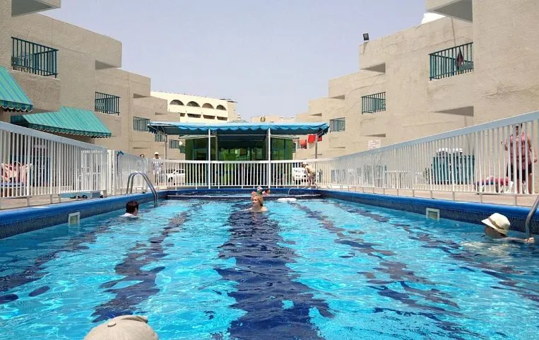 Summerland Motel Sharjah APT