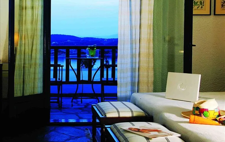 Agionissi Resort Hotel 4*