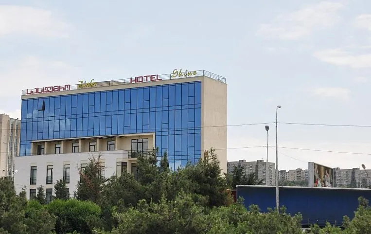 Shine Palace Hotel 3*