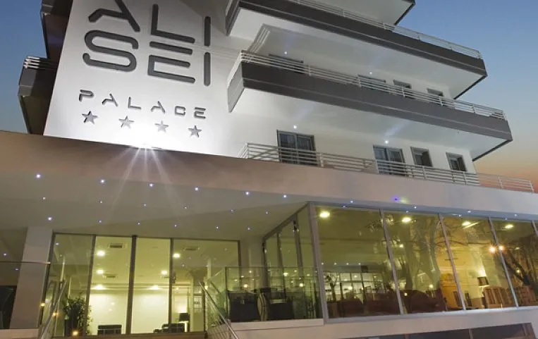 Alisei Palace 4*