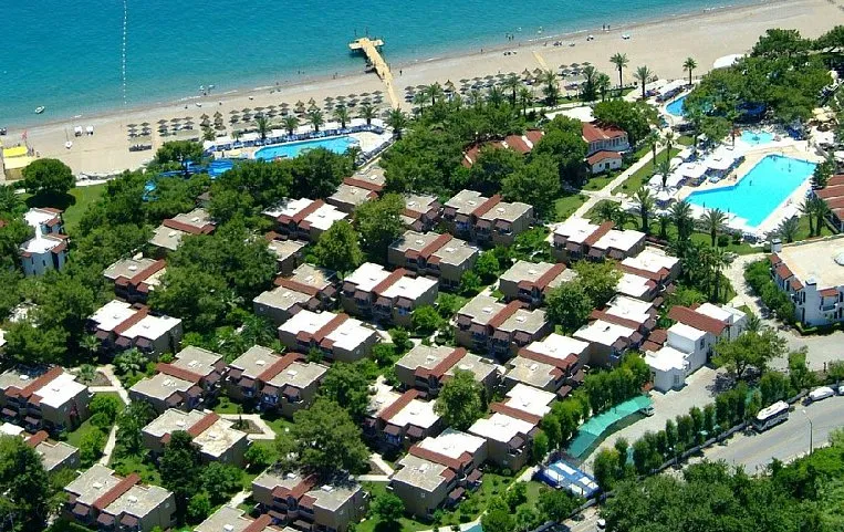 Pirate's Beach Club 5*