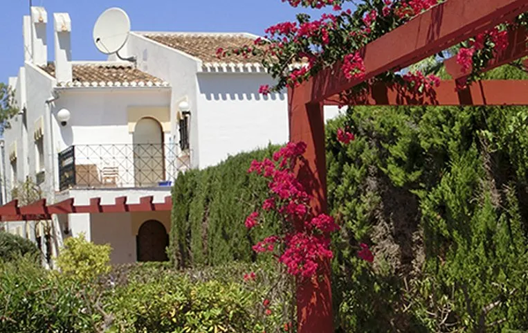 Galetamar Bungalows 3*