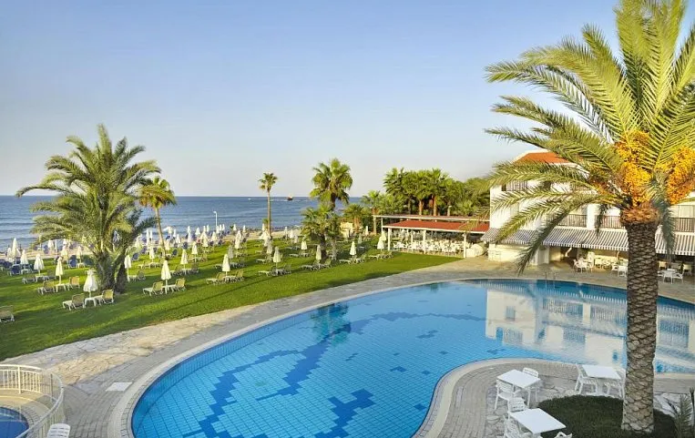 Akti Beach Village Resort 4*