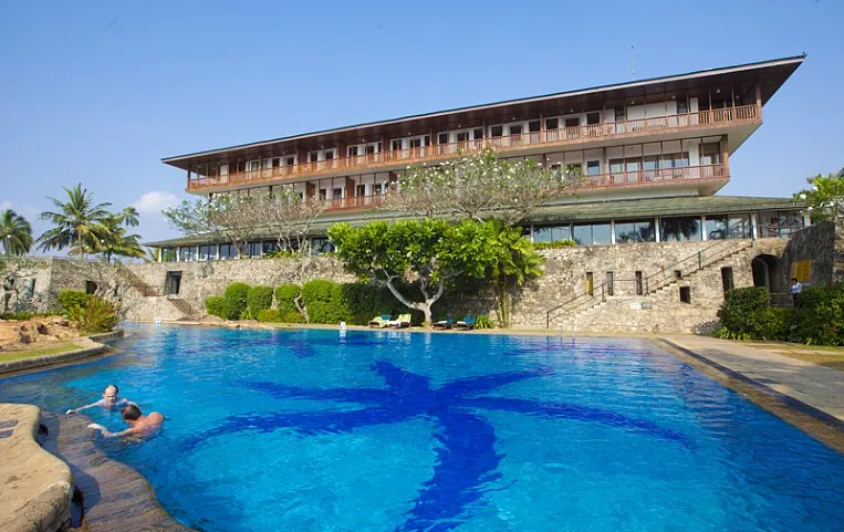 Cinnamon Bentota Beach 5*