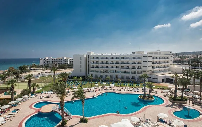 Tsokkos Beach 4*