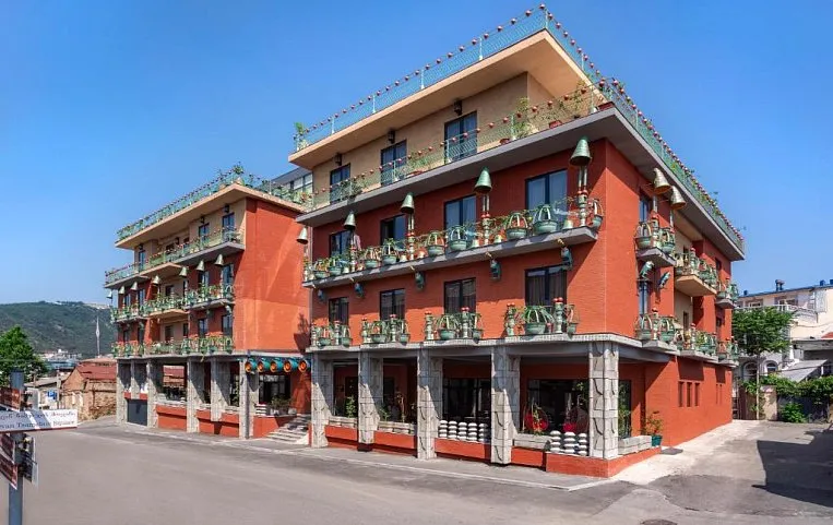 Brim Hotel