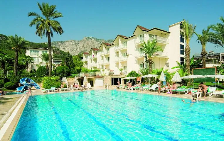 Imperial Hotel 5*