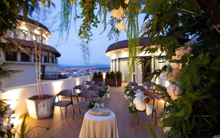 Adamo Hotel 4*
