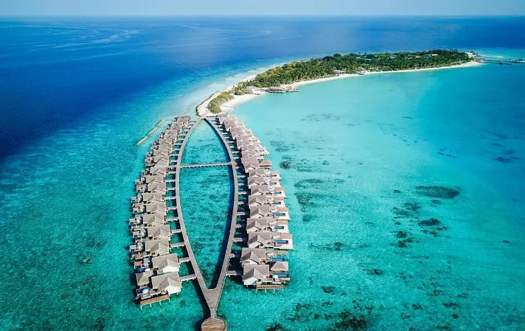 Sirru Fen Fushi Private Lagoon Resort 5*