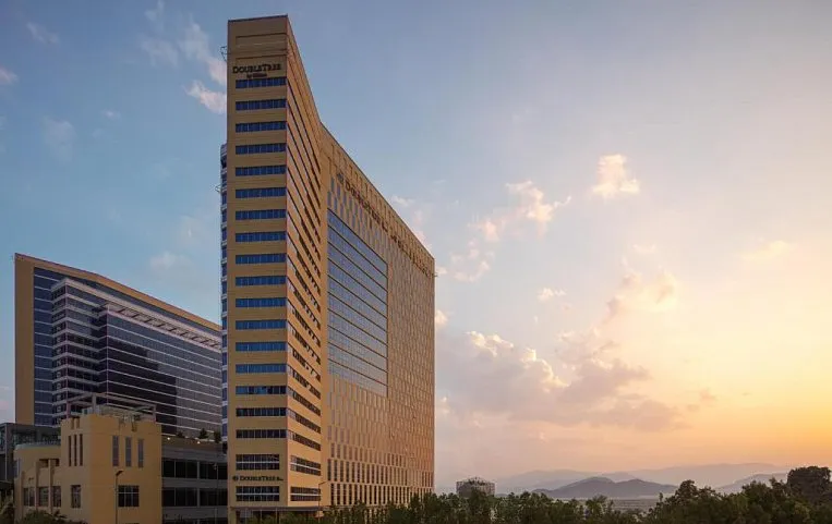 Double Tree by Hilton Fujairah 5*
