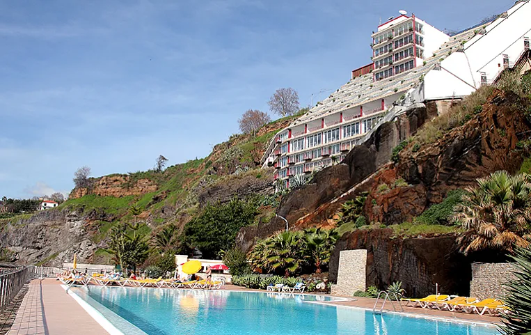 Hotel Orca Praia 3*