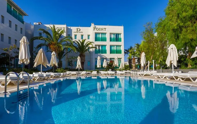 Dragut Point North 3 3*+