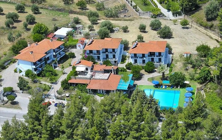 Giannikos Hotel 3*