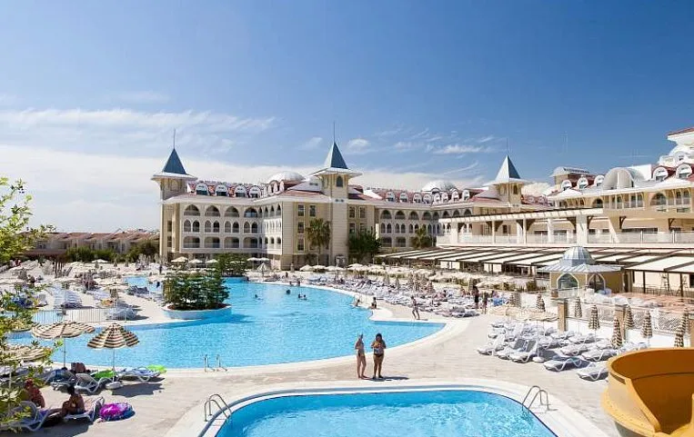 Side Star Resort 5*