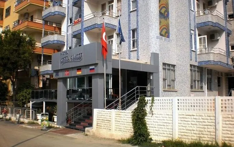 Blue Velvet Hotel 3*