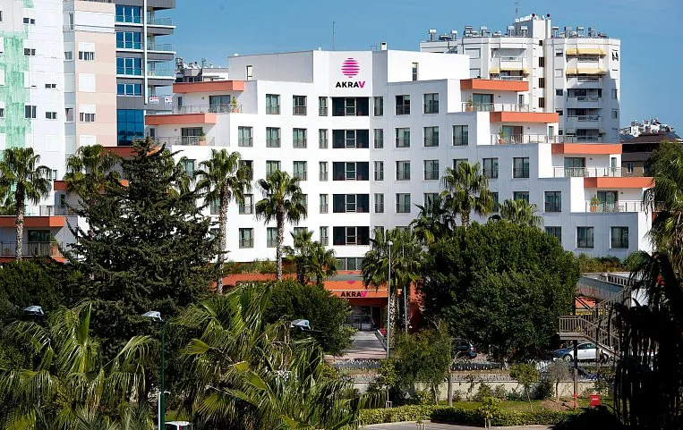 Akra V Hotel 4*