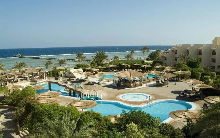 Flamenco Beach & Resort El Quseir 4*