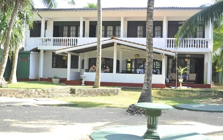 Hideaway Hikkaduwa 3*