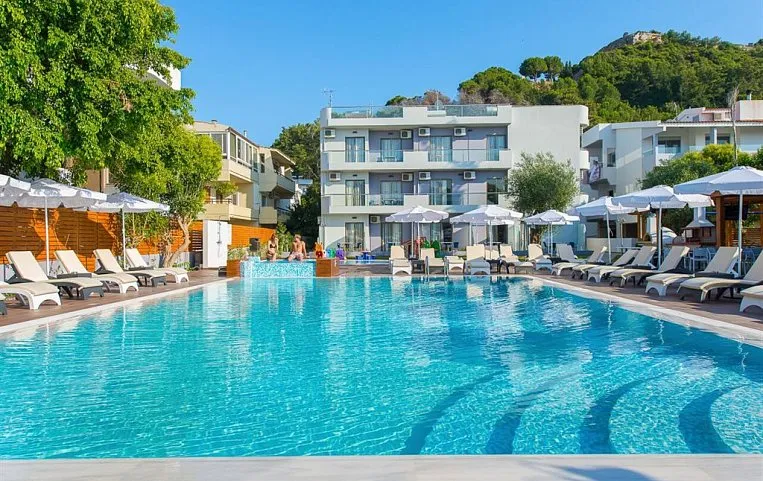 Sunny Days Hotel Apartments APP
