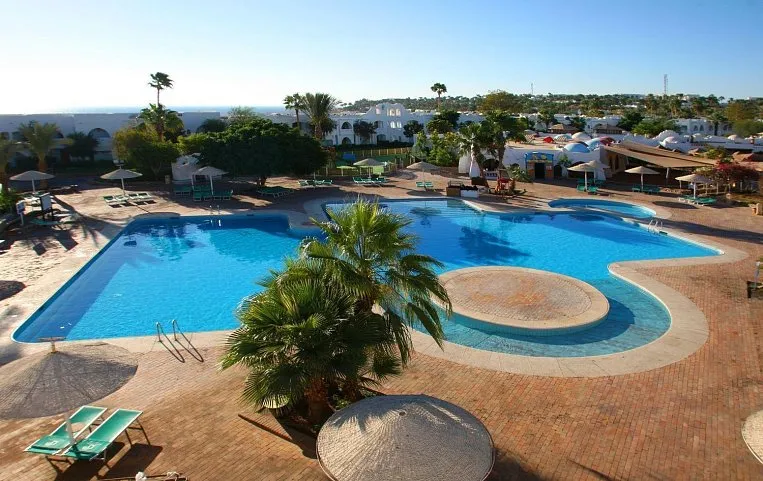 Domina Coral Bay Aquamarine Beach  5*