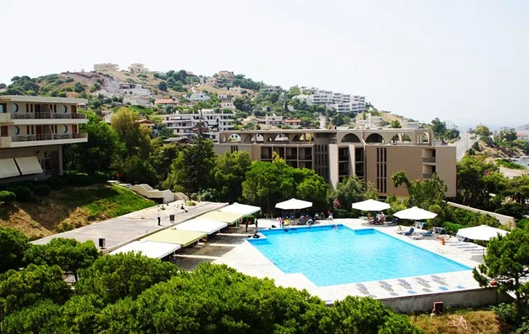 Eden Beach Resort Hotel 4*