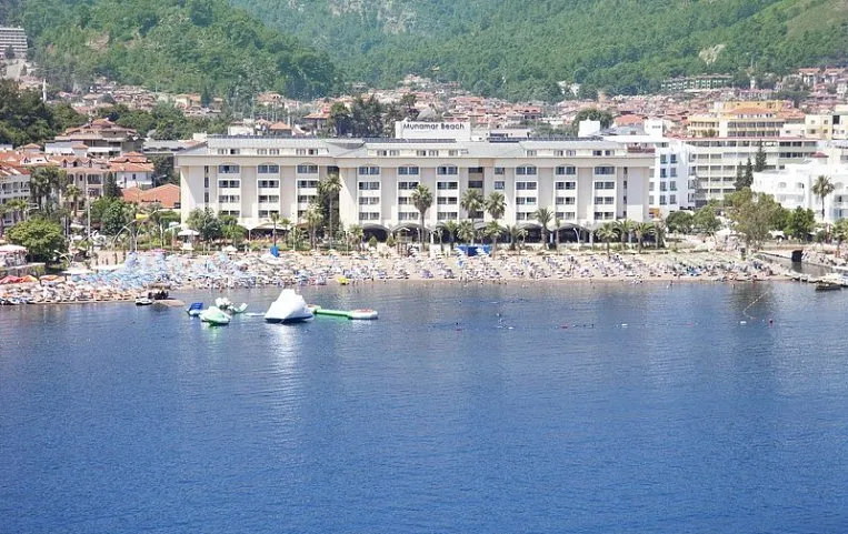 Munamar Beach & Residence Hotel 5*