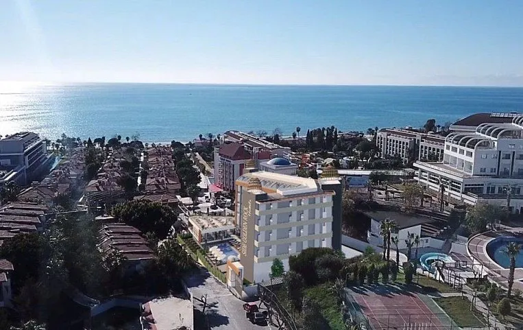 Side Golden Rock Hotel 4*