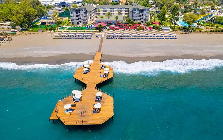 Senza Sunset Beach Hotel 5*