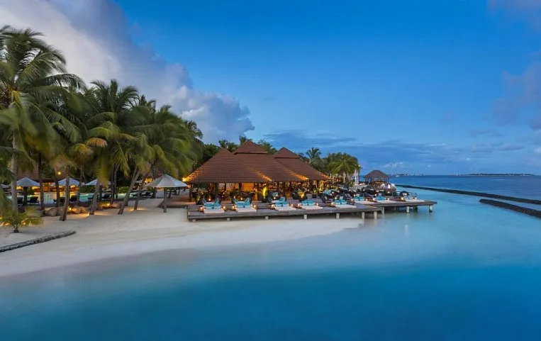 Kurumba Maldives 5*