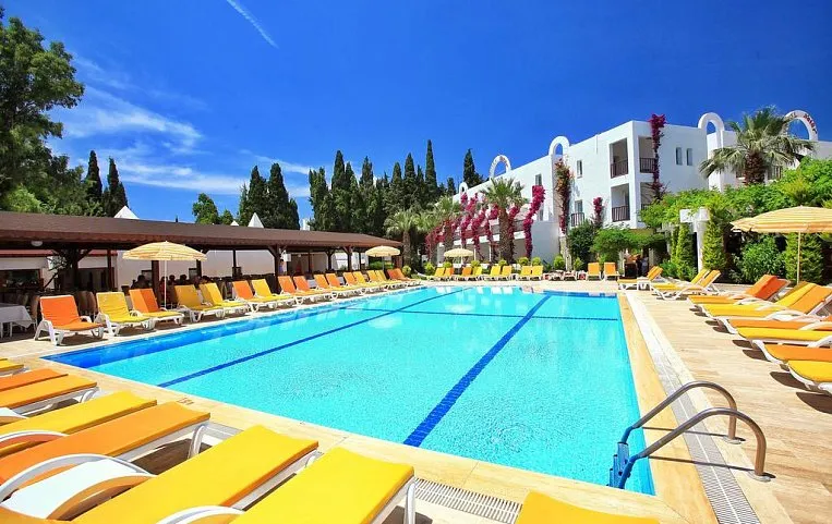 Natur Garden Hotel 4*
