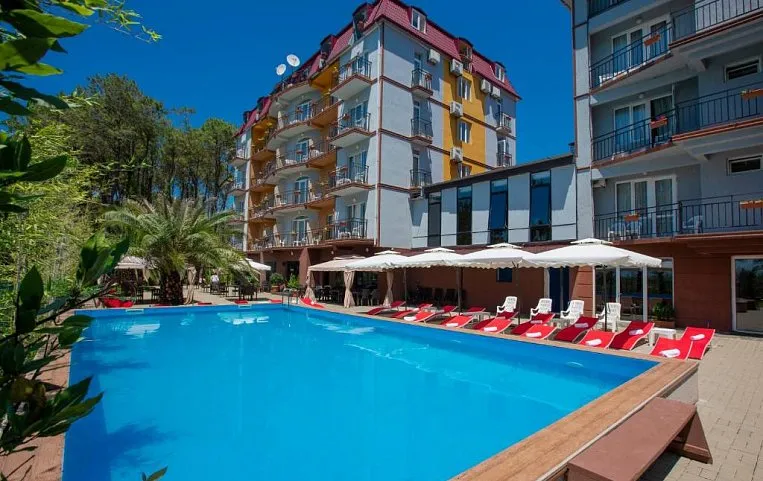 Iveria Elli Beach Hotel 4*