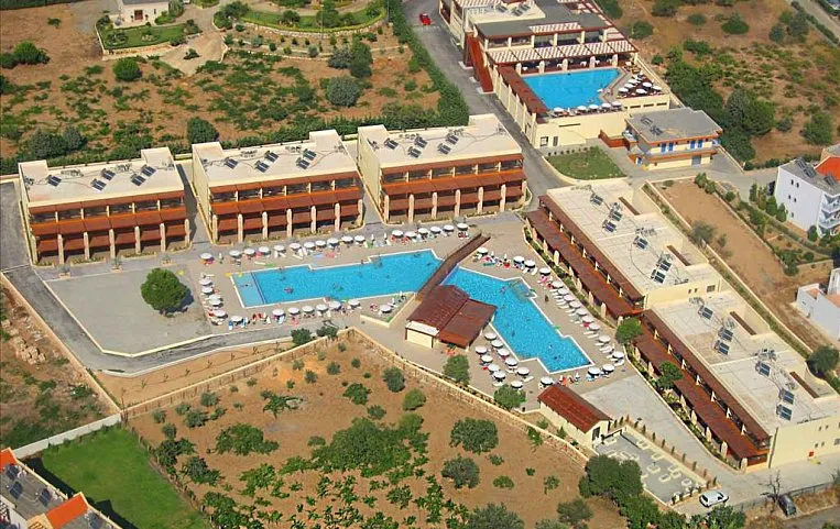 Island Blue Hotel 3*+