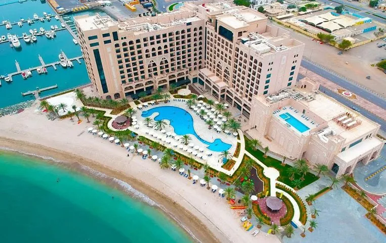 Al Bahar Hotel & Resort 5*