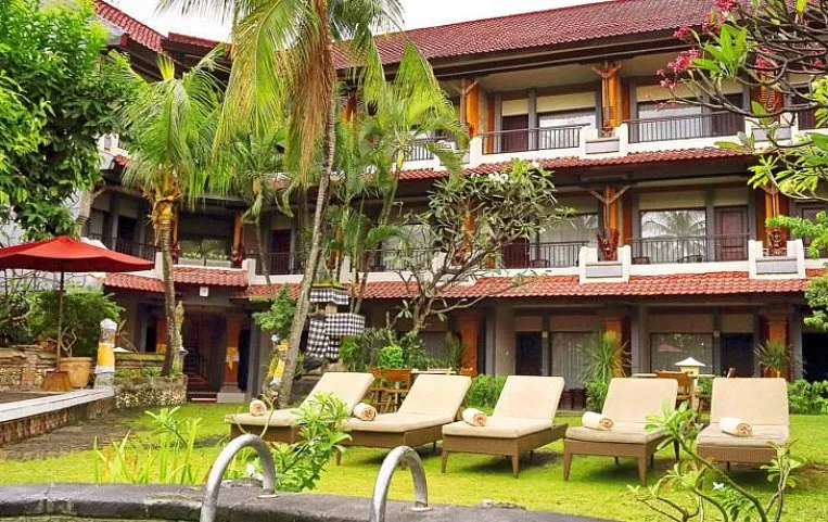 Ida Hotel 3*