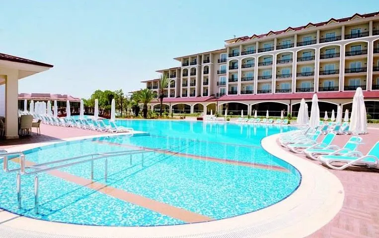 Paloma Oceana Resort 5*