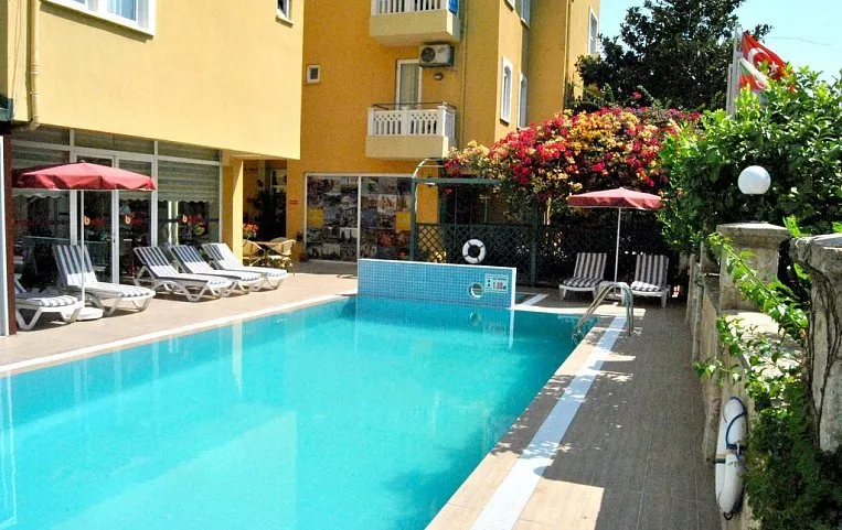 Benna Hotel 2*