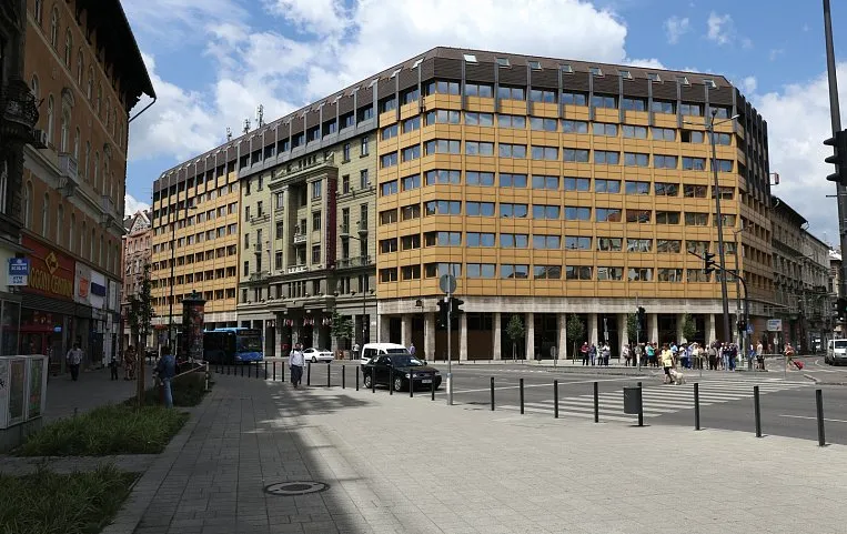 Best Western Hotel Hungaria 4*