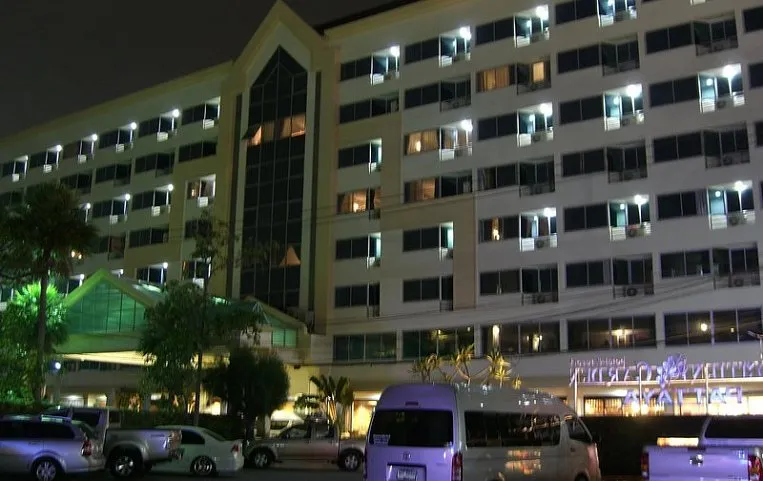 Jomtien Garden 4*