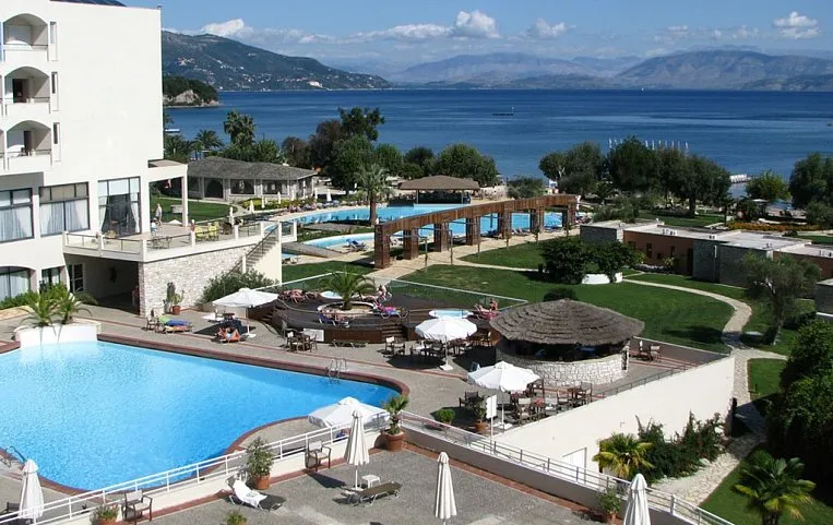 Corfu Chandris Hotel & Villas 4*