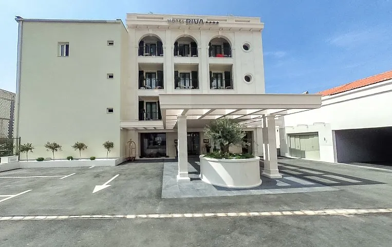 Riva Hotel 4*
