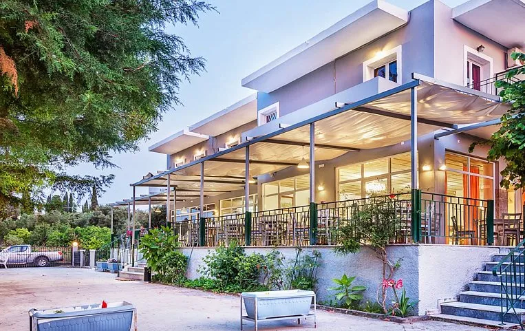 Silver Bay Hotel 2*