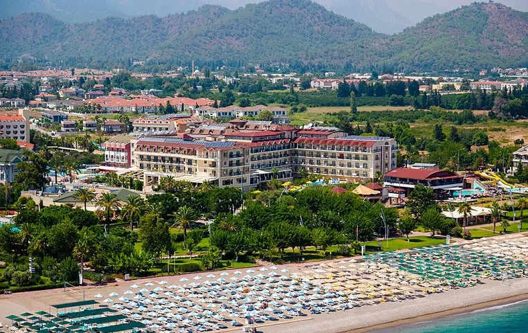 L`Oceanica Beach Resort 5*