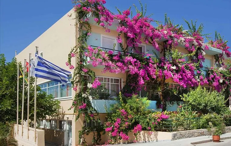 Dedalos Beach 3*