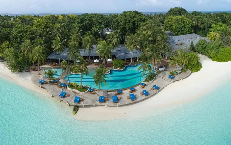 Royal Island Resort 5*