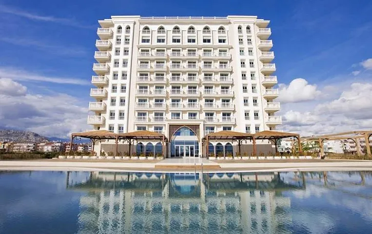 Crowne Plaza Antalya 5*