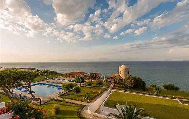Pavlina Beach Hotel 4*