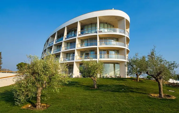 D Resort 4*