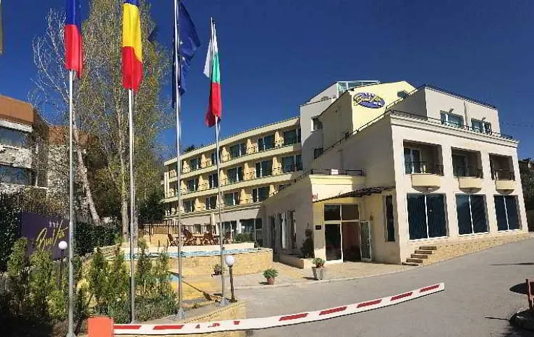 BenVita 3*